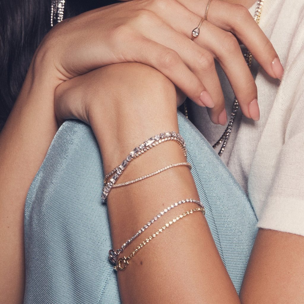 On The Good List bracelet set in rhodium with crystal beads, is enough to make her swoon.
