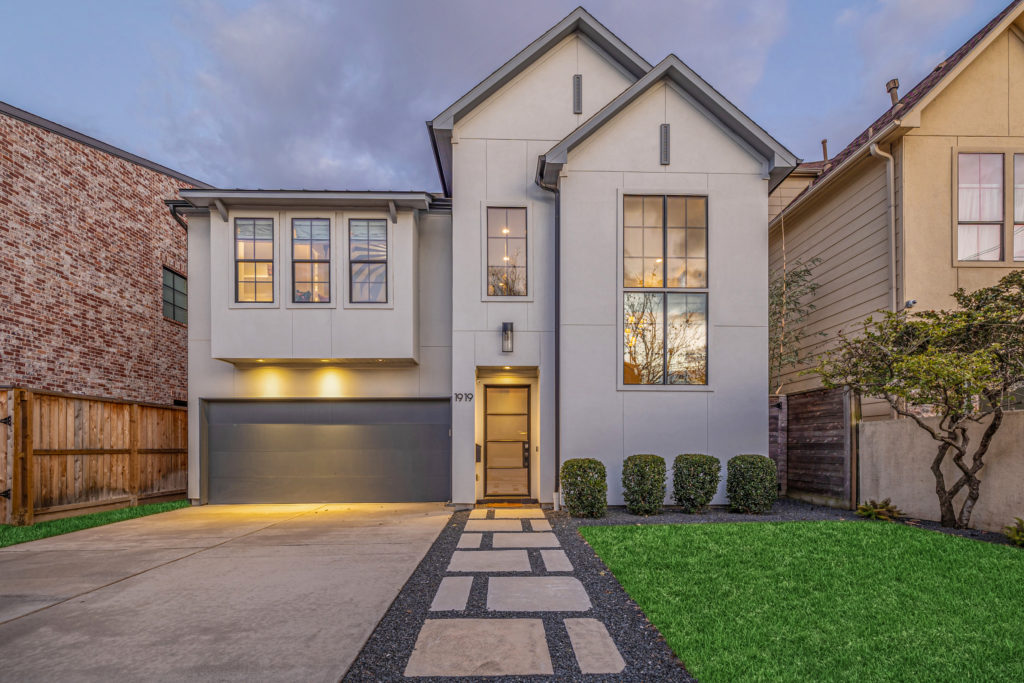 Todd Fiscus and Ceron have put their Houston residence at 1919 Elmen on the market for $1,929,000 with Marnie Greenwood of Compass as their agent. (Photo by JG Photography)