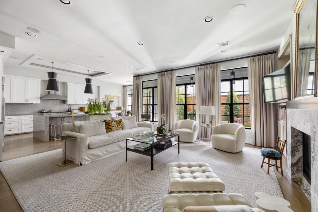 The open floor plan at 1919 Elmen is well-suited for 21st century entertaining.  (Photo by JG Photography)