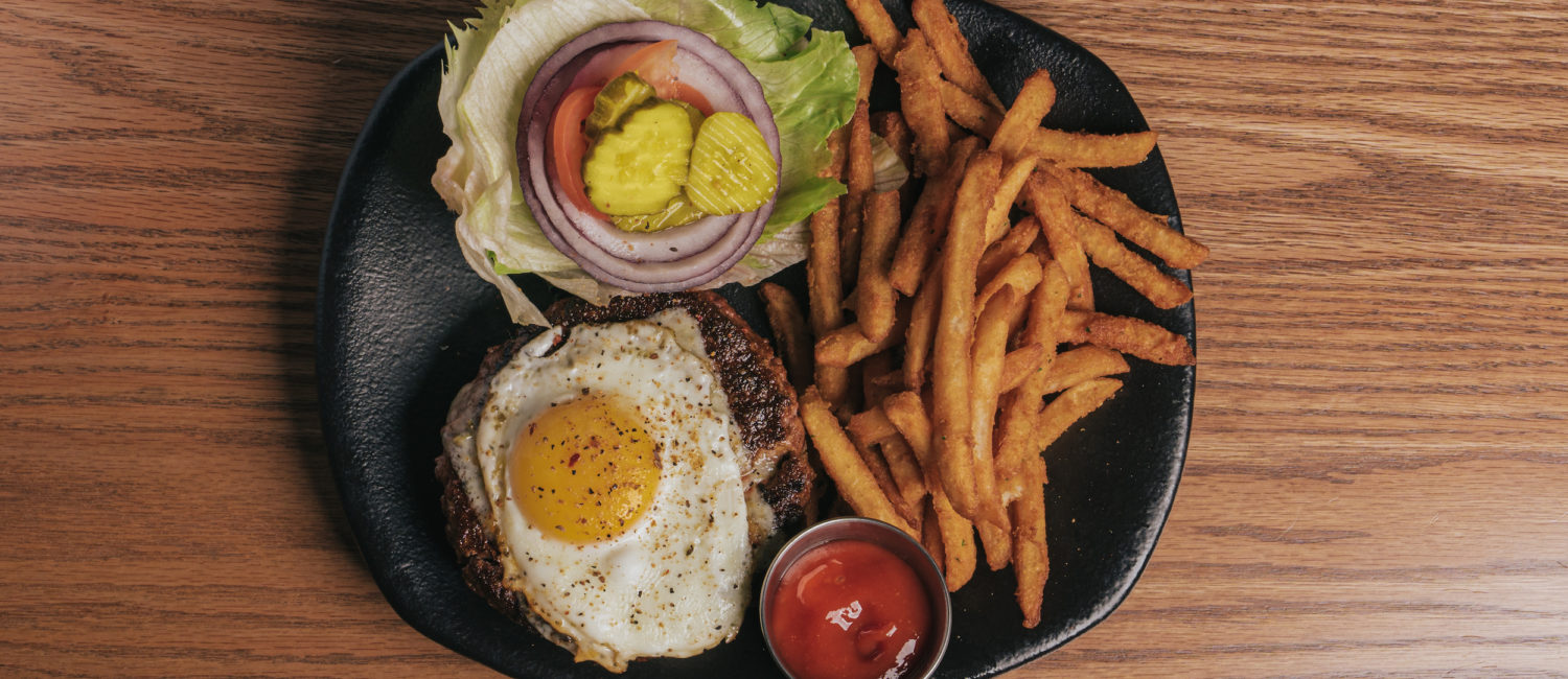Anaya’s Burger at Gatsby’s Grill (Photo by Raydon Creative)
