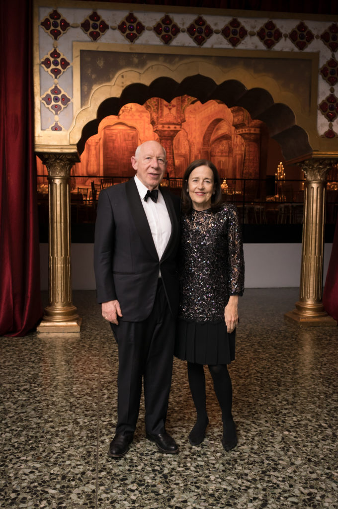 Bill & Andrea White at the Museum of Fine Arts, Houston Art of the Islamic Worlds Gala. (Photo by Daniel Ortiz)