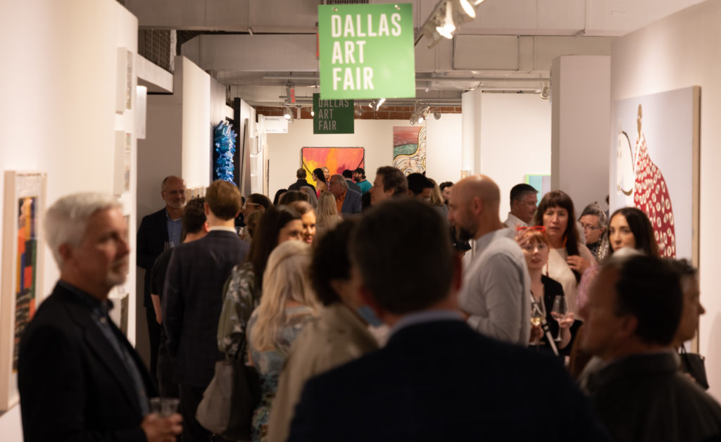 The art crush at the 2022 Dallas Art Fair (Photo by Exploredinary)