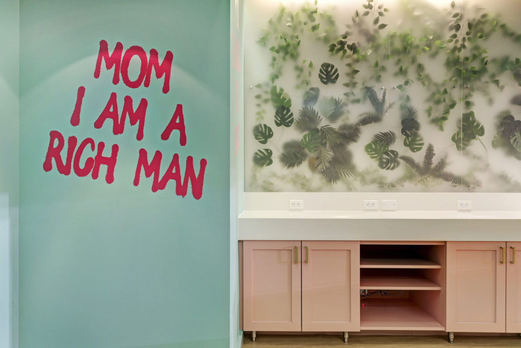 The luxe Green Room suite at Toyota Center  (Photo by Courtesy of Gin Design Group)