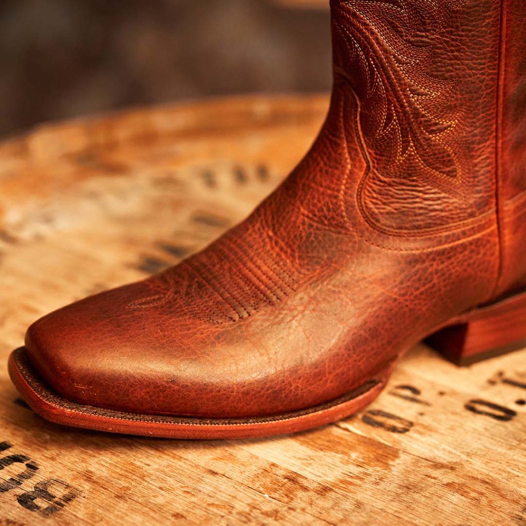 Ariat puts its footprint in Fort Worth with a new showroom and main distribution hub, and now sponsoring the oldest indoor rodeo in the world.