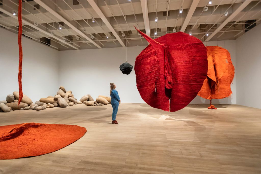Tate Photography, Madeline Buddo Magdalena Abakanowicz_Press_2022_01