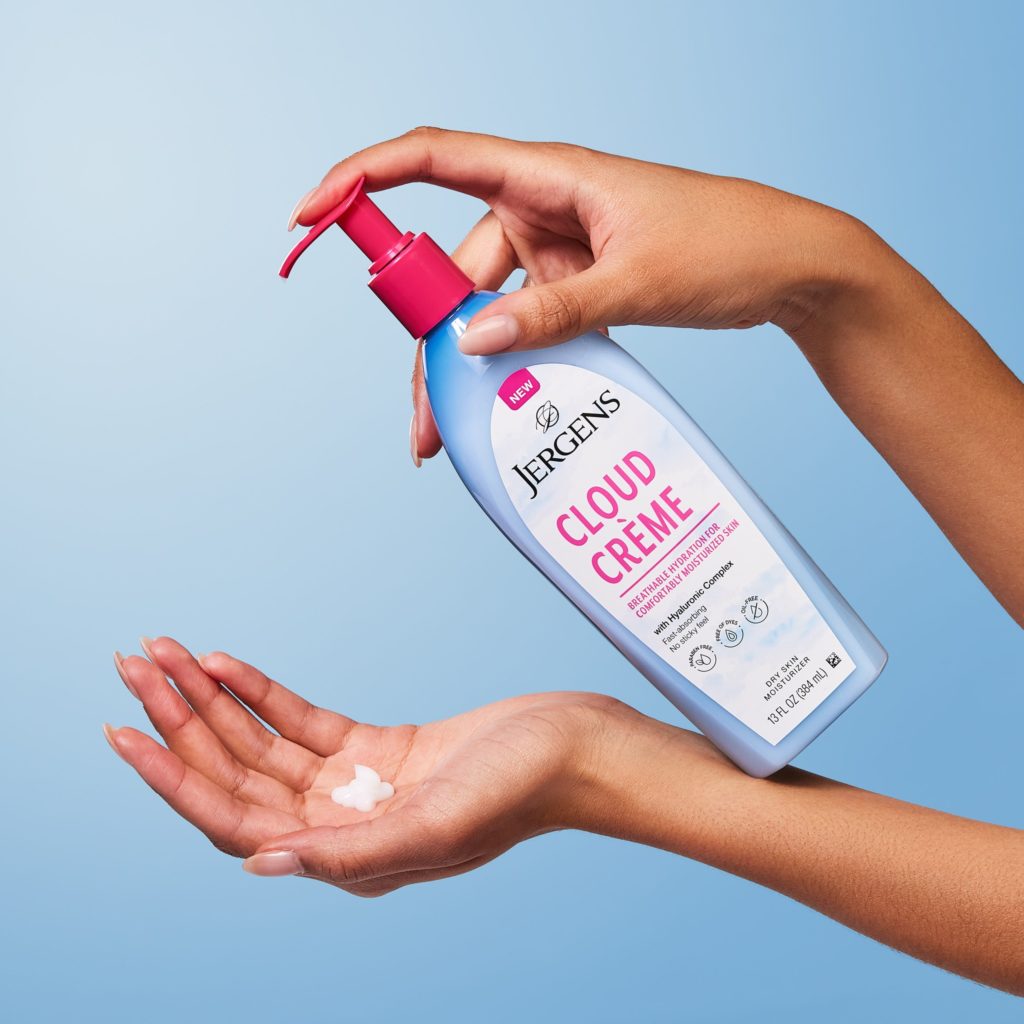 Jergens Cloud Creme is light as air, transporting dry skin into silky bliss instantly.