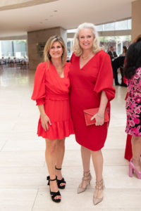 Cathy James, Lisa Ogle (Photo by Tamytha Cameron)