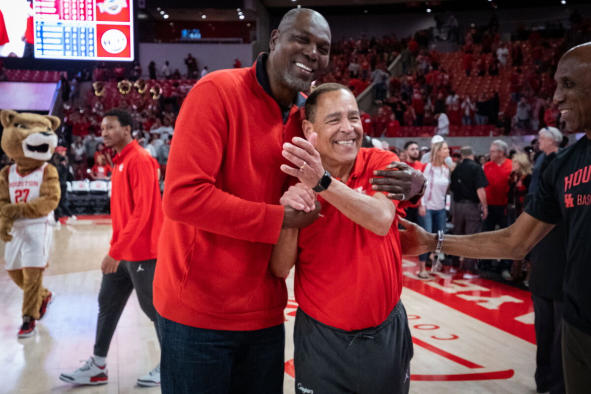 Hakeem Olajuwon Marvels at Kelvin Sampson’s Ability To Prepare Players For NBA Coaching