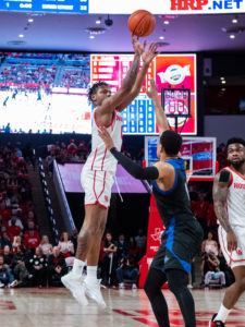 University of Houston Cougars men’s basketball team defeated the Tulsa Golden Golden Hurricane behind Marcus Sasser’s 25 points, Wednesday night at the Fertitta Center