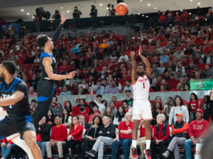 University of Houston Cougars men’s basketball team defeated the Tulsa Golden Golden Hurricane behind Marcus Sasser’s 25 points, Wednesday night at the Fertitta Center