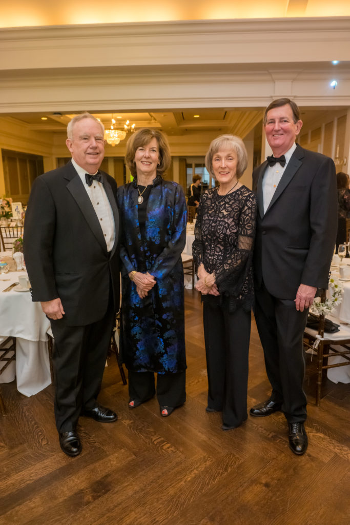 Joe & Susie Dilg, Carolyn & Platt Davis at the Inprint the Poets & Writers Ball. (Photo by rmphoto.com)