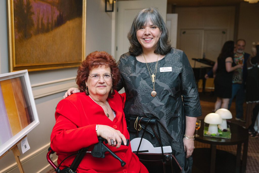 Honoree Joan Morgenstern, HCP executive director Anne Massoni at Houston Center for Photography's Print Auction & Dinner (Photo by Johnny Than)