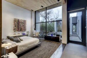 6 and a half E 730 IMG 30_1_1 (Photo by TK Images)