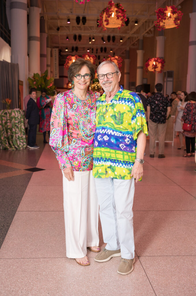 Bobbie Nau & Marc Grossberg  at the Houston Museum of Natural Science 'Sunset Soirée' (Photo by Daniel Ortiz)