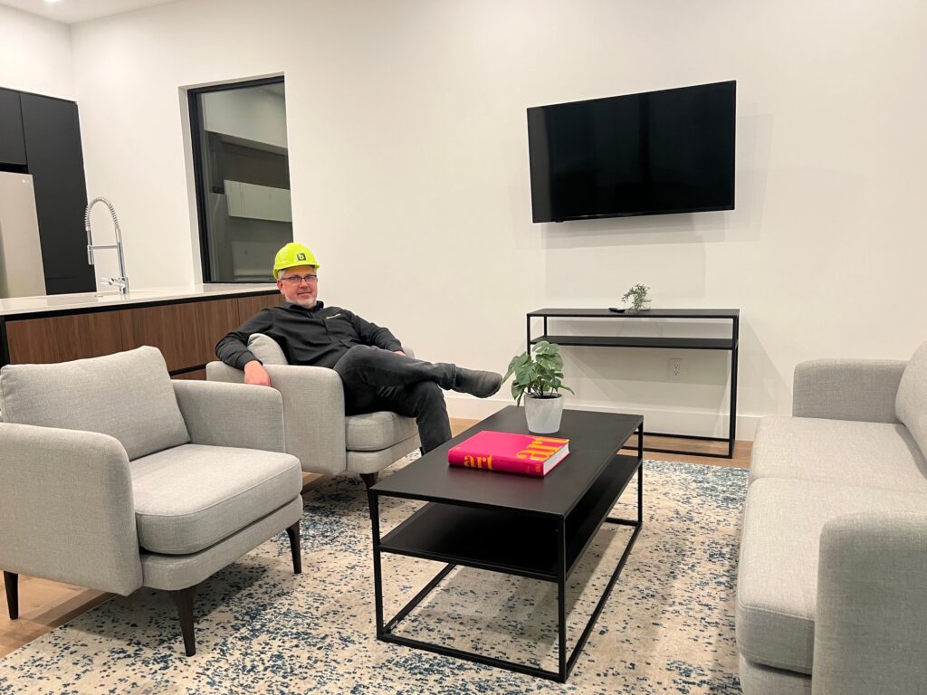 The Boxprefab precision built, environmentally friendly, and smartly
designed prefabricated one bedroom, one bath unit. 
