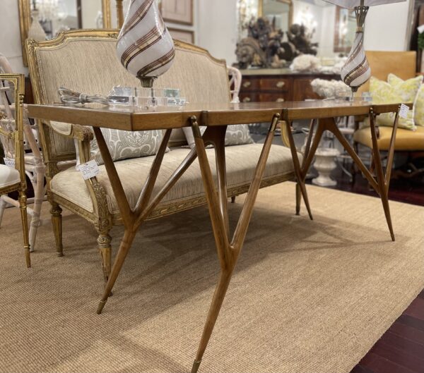 This Houston Design Haven Offers a Fresh Take on the Antique Store