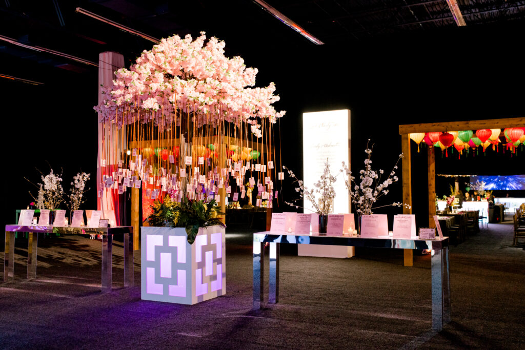 The Wells Fargo Wishing Tree at Jewel Charity Ball. (Photo by Canon Elizabeth Photography)