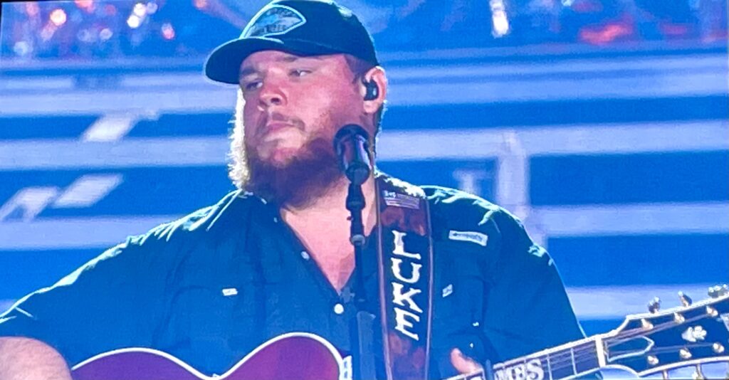Luke Combs – Took to the stage at Arlington’s AT&T Stadium Saturday evening. (Photo by Courtney Dabney)