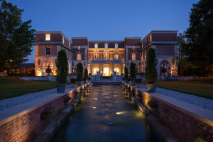 bellefonte-mansion-front-exterior-lenox-8277-canyon-ranch