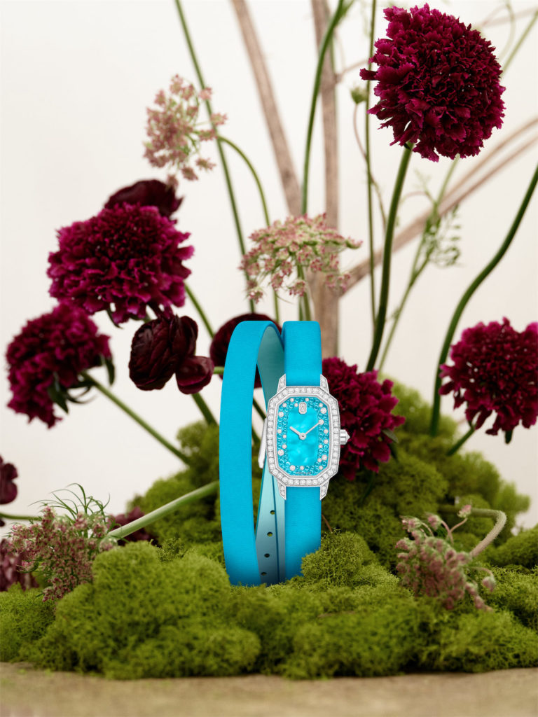 A new palette of captivating colors enriches Harry Winston’s sophisticated emerald collection.