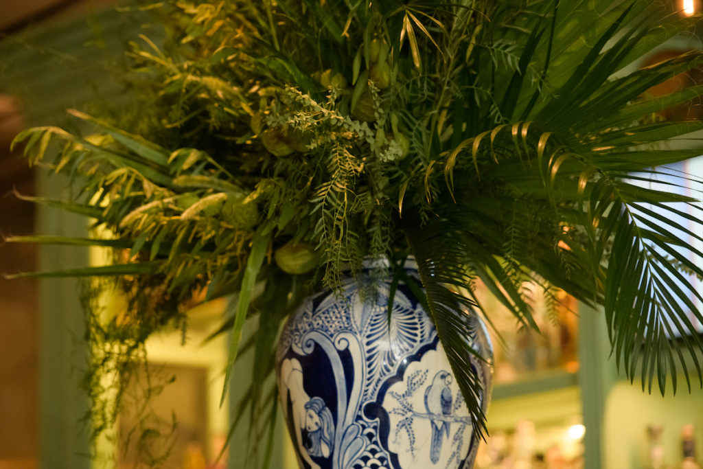 José vase by Eduardo Sarabia. (Photo by Sheryl Lanzel)