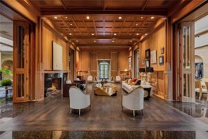 The house of John and Becca Cason Thrash has hosted former presidents, George Clooney, Anna Wintour and many more.