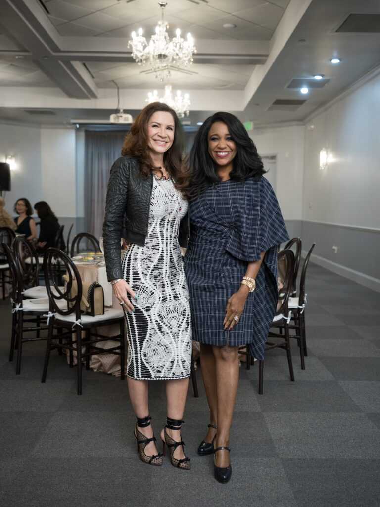 Alex Blair, Jacquie Baly at the Houston Symphony League's "Conversation With Houston Icons." (Photo by Daniel Ortiz)