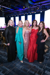 April McGee, Melissa Sugulas, Melissa Juneau, Amalia Stanton, Vicsandra Jones (Daniel Ortiz)