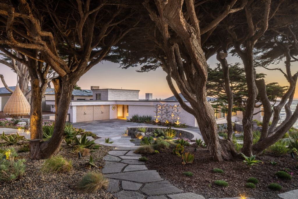 Nestled in the cliffs, The Butterfly House is a unique California oasis. (Photo by Sherman Chu)