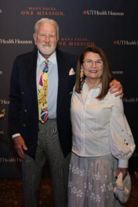 Chuck and Gayl Carlberg (Photo by Priscilla Dickson) (Photo by Priscilla Dickson)