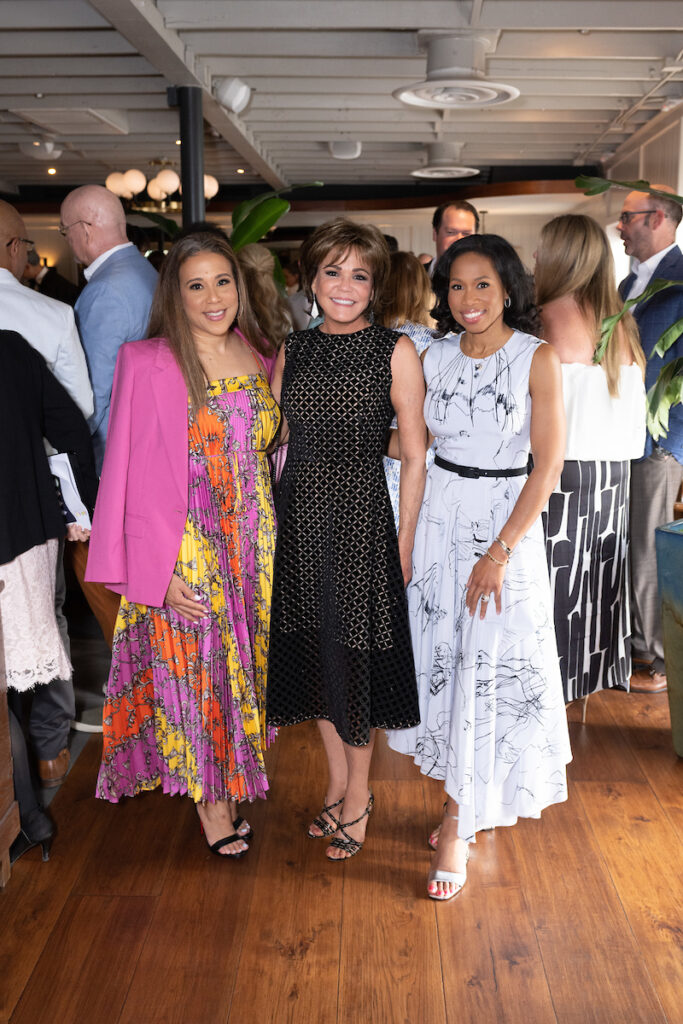 Heidi Smith, Hallie Vanderhider, Roslyn Bazzelle-Mitchell at Houston Ballet's Raising the Barre dinner fundraiser.  (Photo by Wilson Parish)