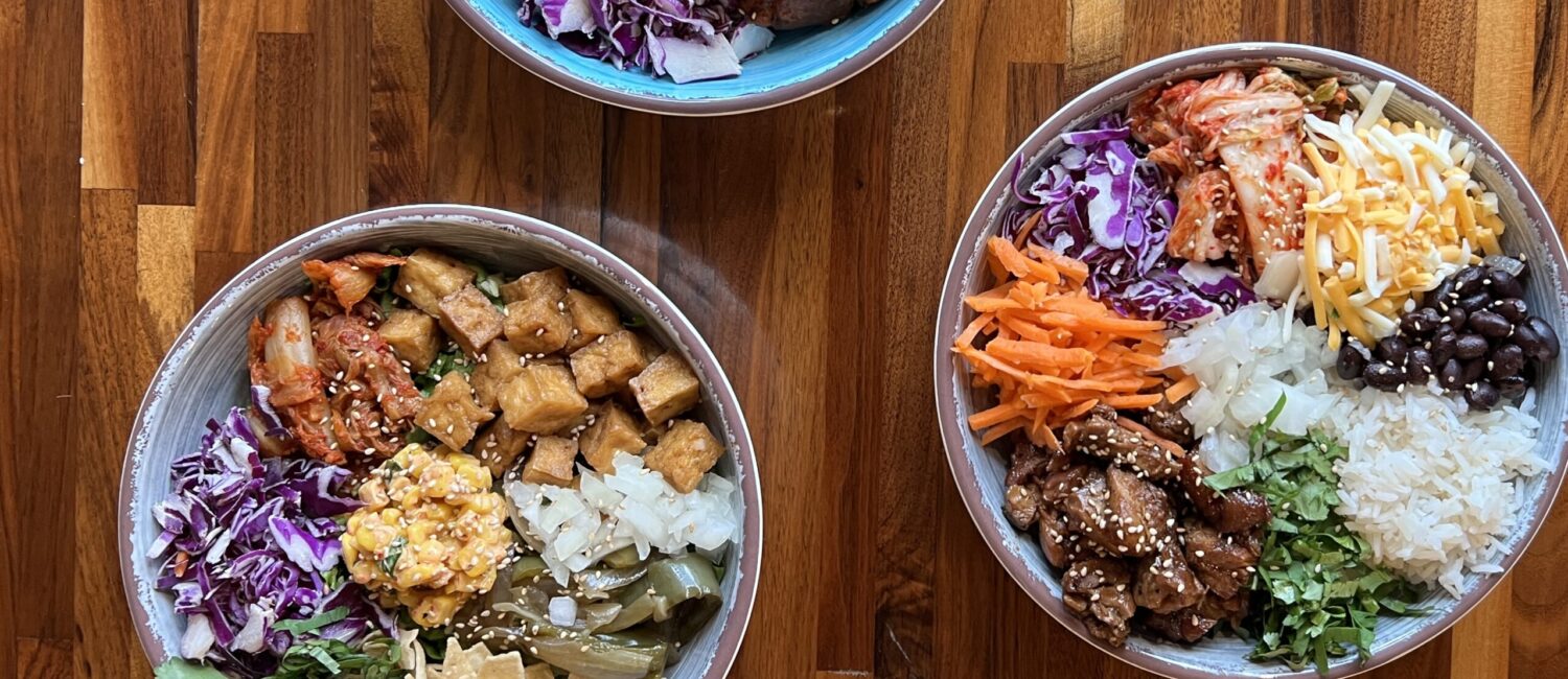 Curated Korean BBQ bowls are crafted at Chi’Lantro BBQ. If you wish, you can also make your very own combo.