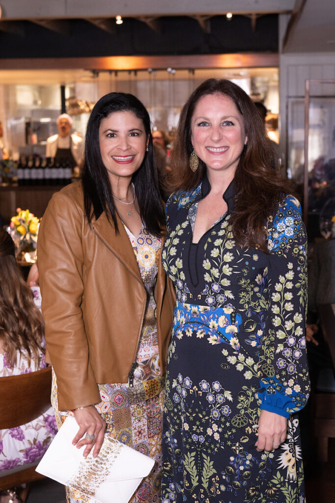 Kristy Bradshaw, Lindsey Brown at Houston Ballet's Raising the Barre dinner fundraiser.  (Photo by Wilson Parish)
