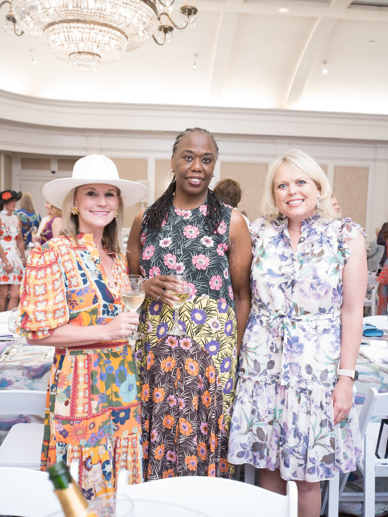 Lee Banchetti, Carole Brown, Julie Sudduth at the River Oaks Country Club tennis tournament luncheon. (Photo by Daniel Ortiz)