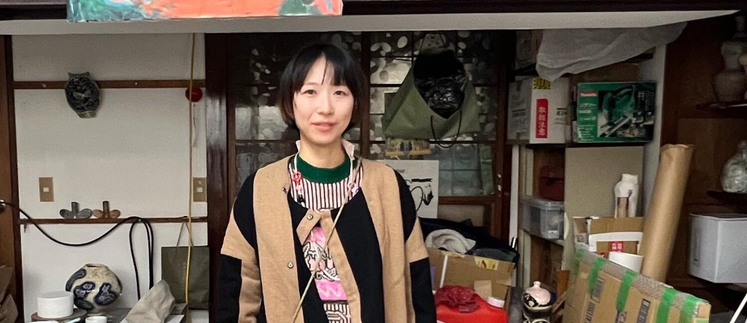 MARI TANIMOTO in studio