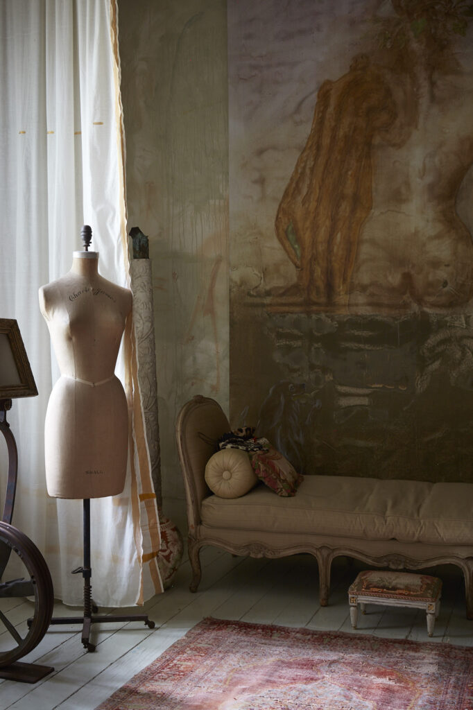 Here & There (Photo by Lisa Petrole)