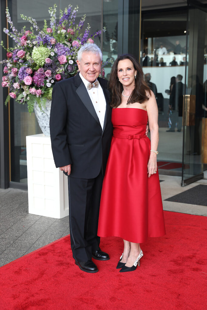 Robert & Joan Duff at the Houston Symphony Wine Dinner & Collector's Auction (Photo by Priscilla Dickson)