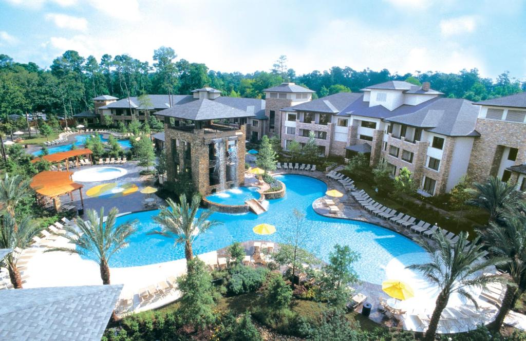 Guests can enjoy an amazing day in the sun at The Woodlands Resort pool. (Courtesy The Woodlands Resort)