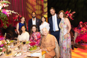 Katherine Tullos, Anuj & Ambika Singhal, Craig & Rebecca Carpenter, Deepika Vyas, Capera Ryan, Deborah Ryan (Photo by Sharon Ellman)