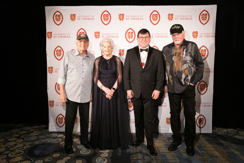 Bruce Johnston, Raye White, Michael White, Mike Love at the University of St. Thomas annual gala (Photo by Daniel Ortiz)