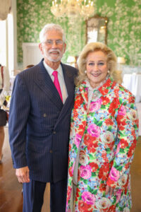 Dr. Jim Muntz and Anne Muntz (Photo by Priscilla Dickson)
