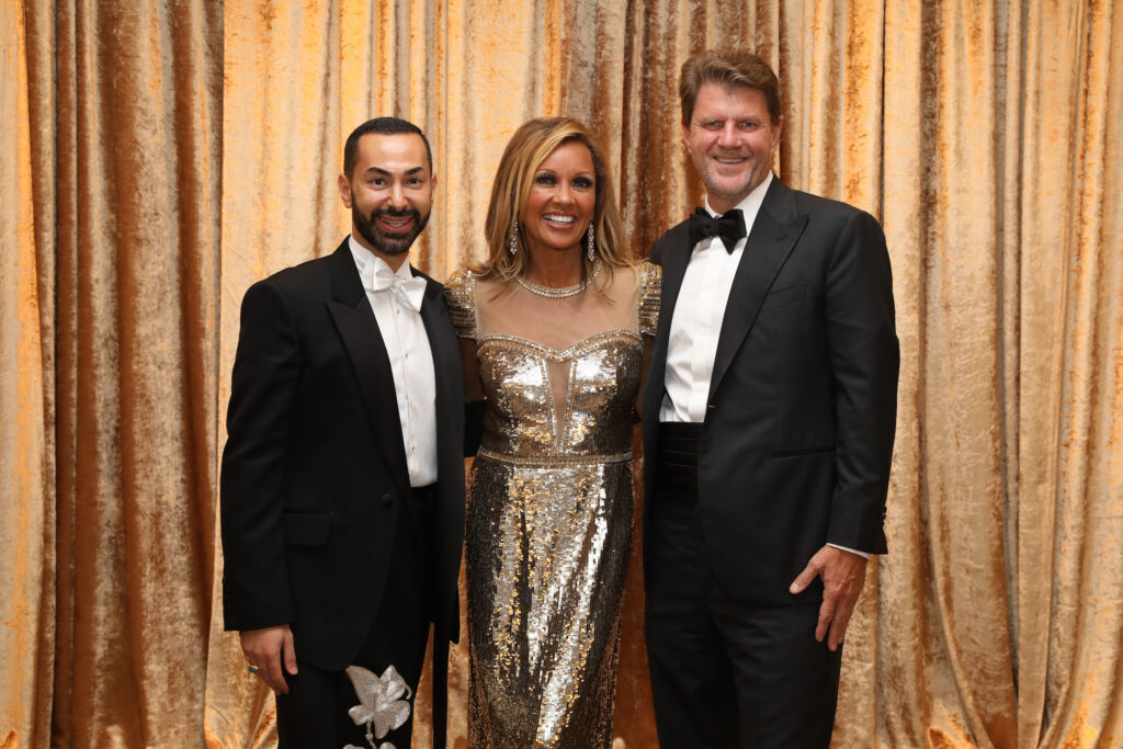 HMH.PPDickson01_Dinner Chair Fady Armanious, Vanessa Williams, Dinner Chair Bill Baldwin (Photo by Priscilla Dickson)
