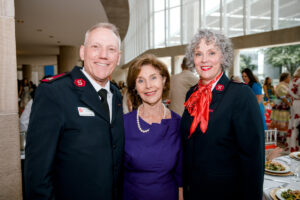 Major Paul McFarland, Laura Bush, Major Dawn McFarland