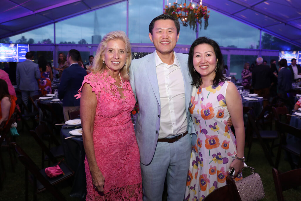 Rebecca Mark-Jusbasche, Min & Maria Kim at the Hermann Park Conservancy's Evening in the Park. (Photo by Priscilla Dickson)