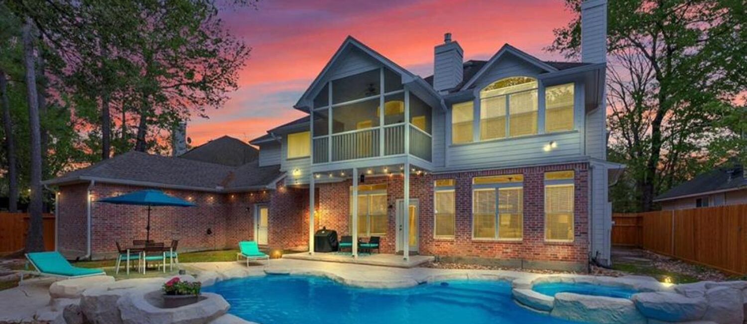 46 S Plum Crest Circle is one of the stunning homes in The Woodlands available in the $1 million range.