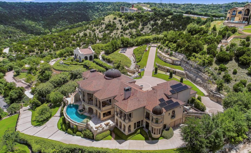 Austin's Villa del Lago rests atop 20-plus acres overlooking Lake Travis.