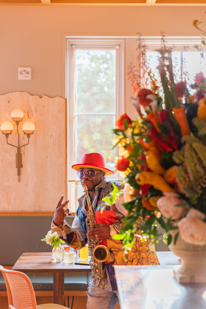 A saxophonist provided music during cocktails. (Photo by Zachary Horst)