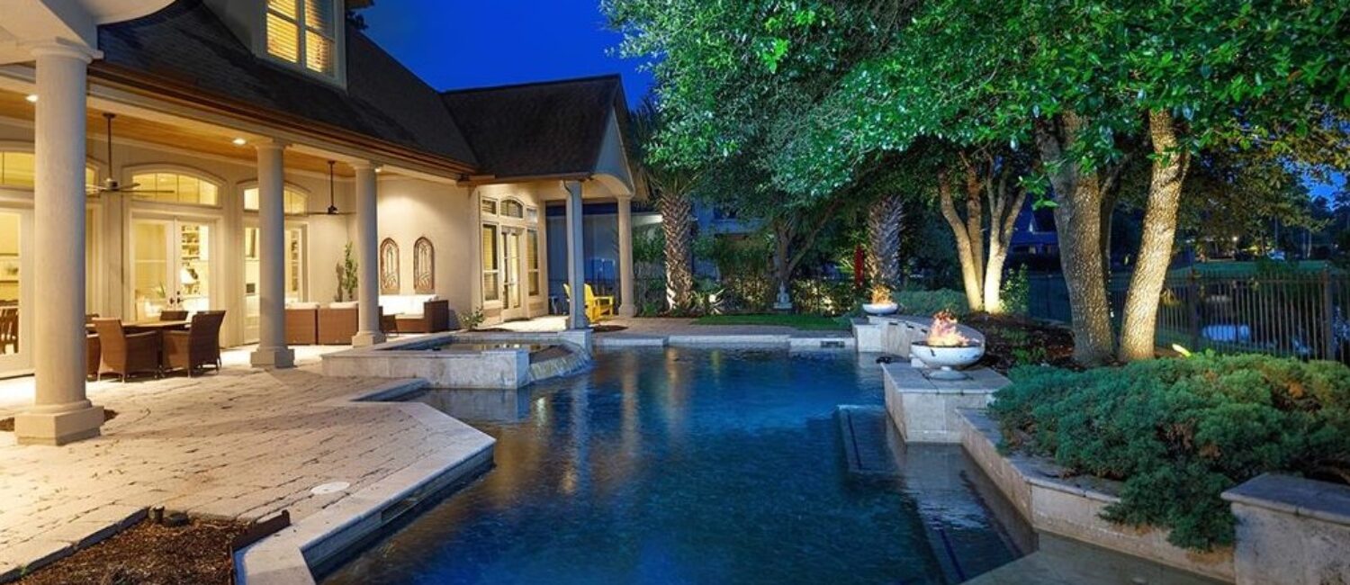 Great pools are a way of life in The Woodlands. This is one of the impressive Woodlands pools.
