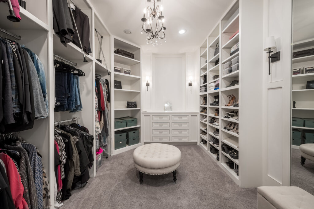 There's plenty of room to spread out in this 7,038-square-foot abode. (Photo by Ambia Photography)
