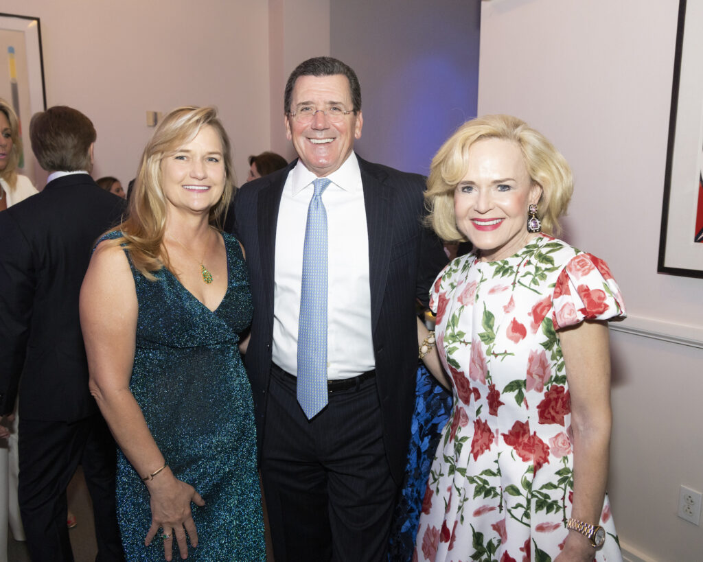 Lise Bessant, Tom Bessant, Elaine Agather. (Photo by Sharon Ellman)
